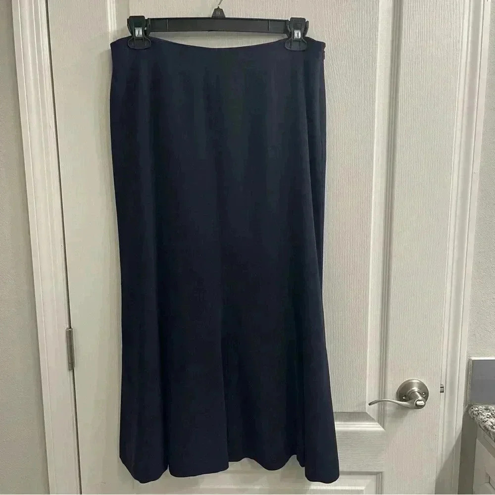 Black Lined Skirt by Nygard Collection
